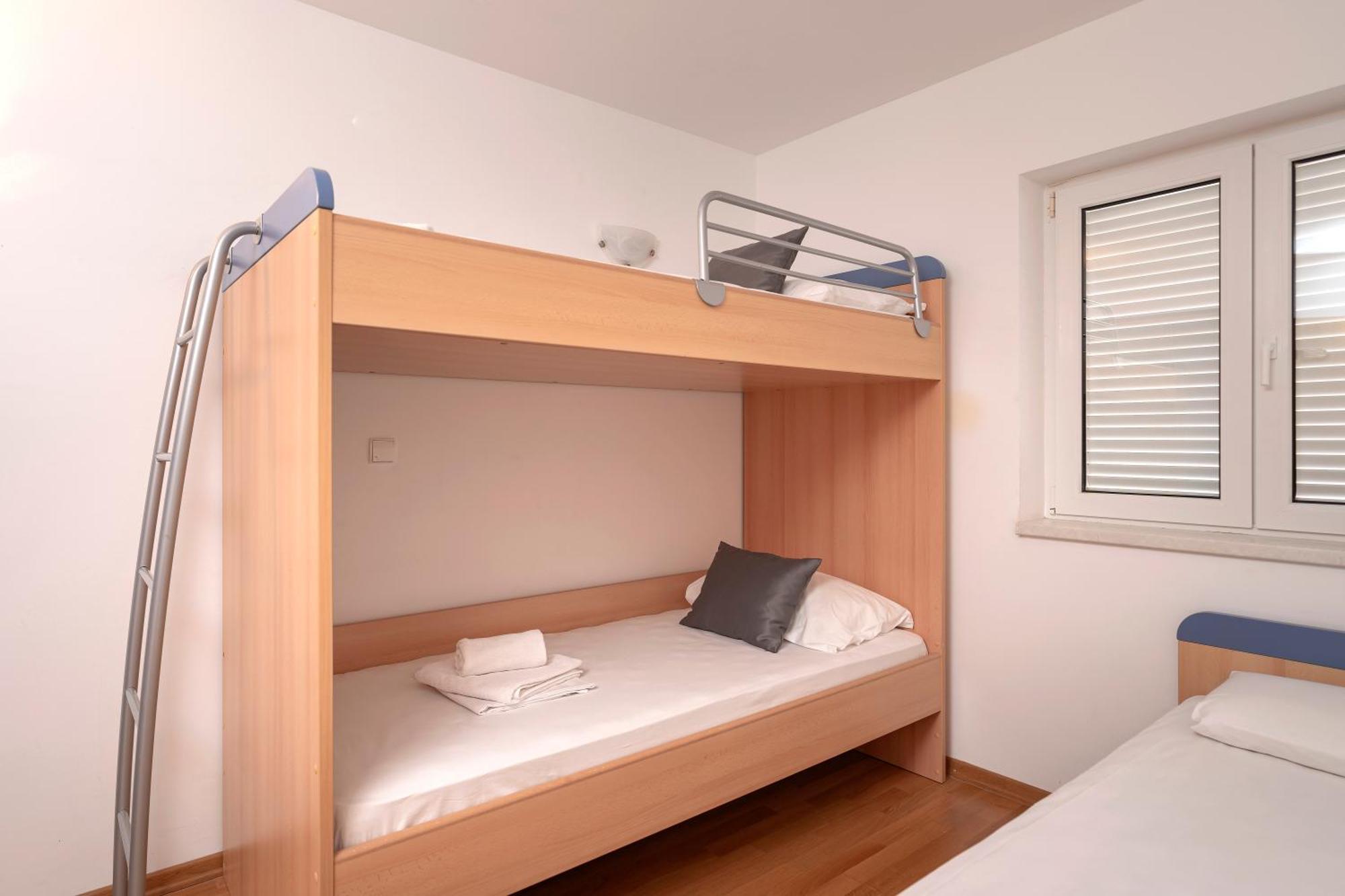 Villa Dalmatia Apartments Bol Luaran gambar