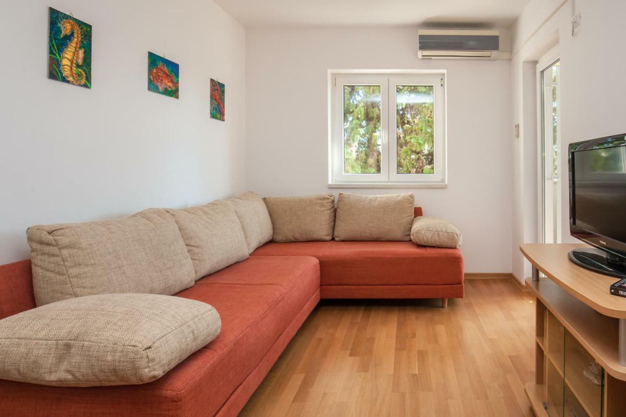 Villa Dalmatia Apartments Bol Luaran gambar