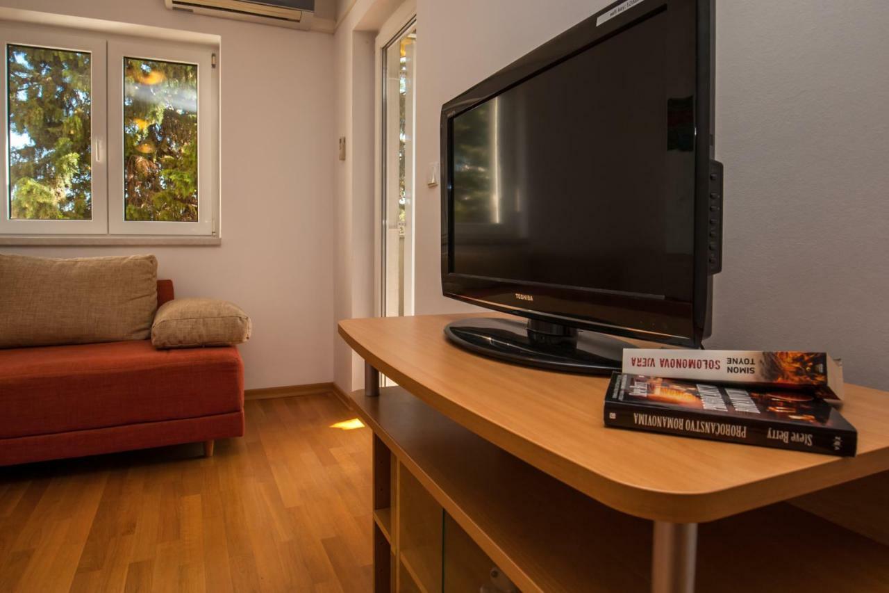 Villa Dalmatia Apartments Bol Luaran gambar
